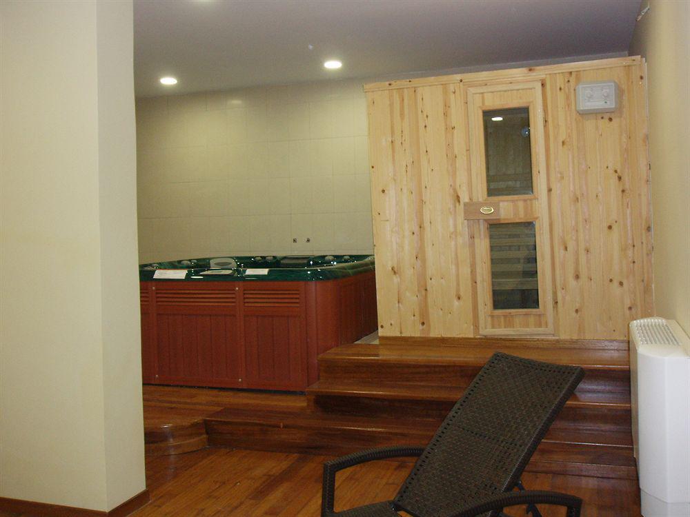 Efplias Hotel Apartments Pireu Instalações foto